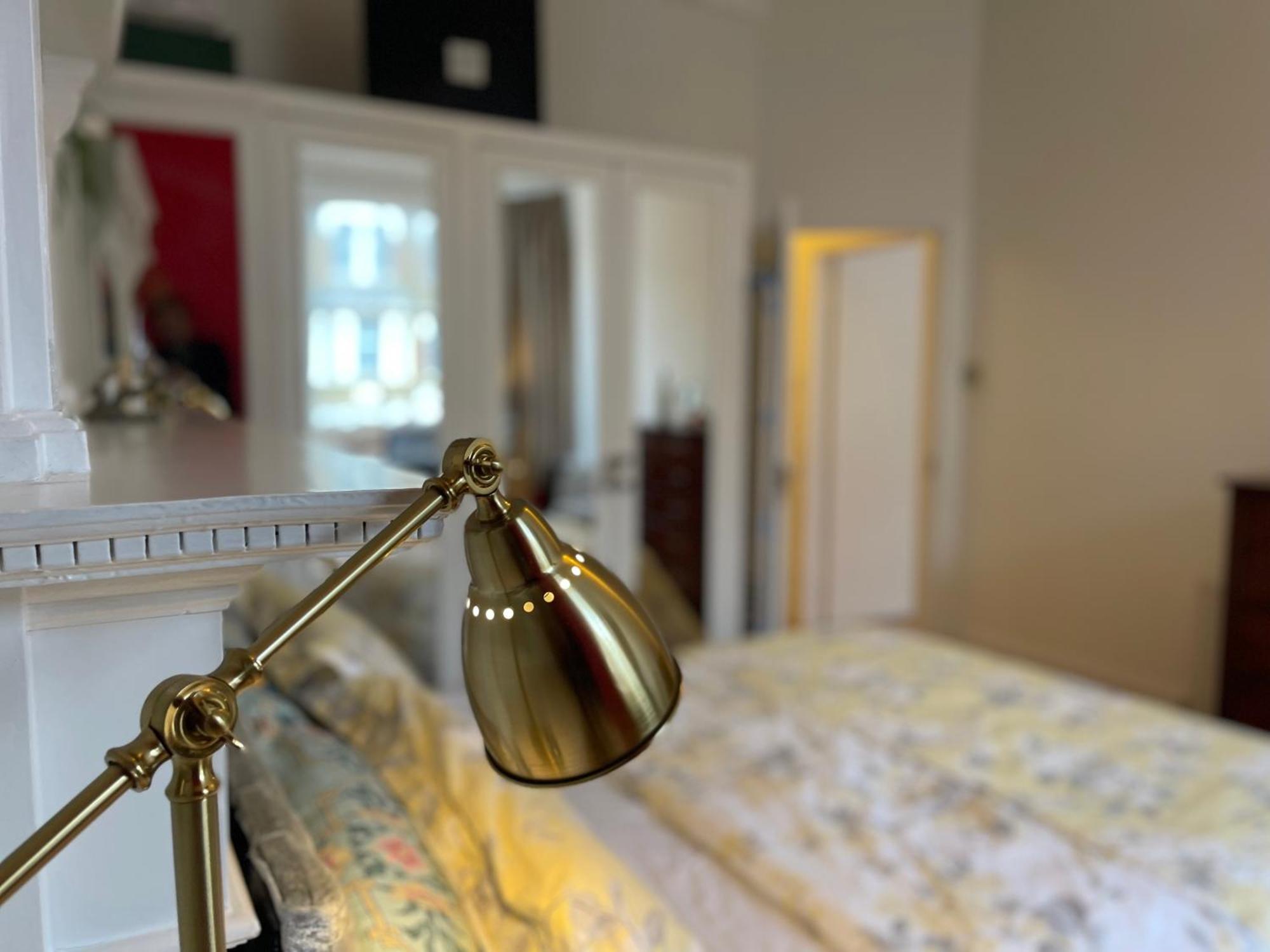 10 Min To The Heart Of London - Zone 2 - Charming 2 Bed Apartment Buitenkant foto